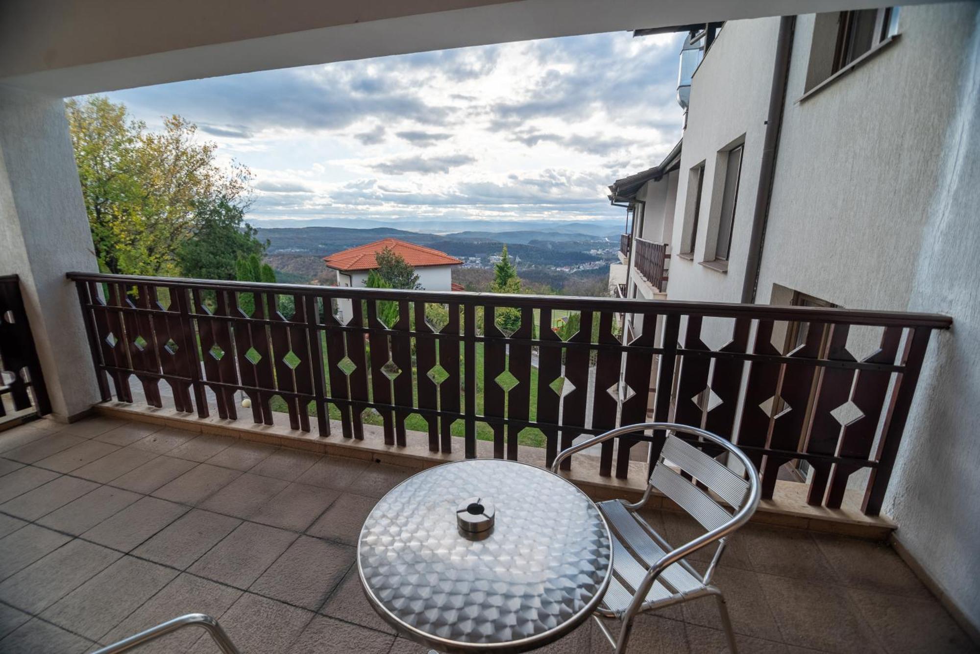 Park Hotel Arbanassi Exterior photo