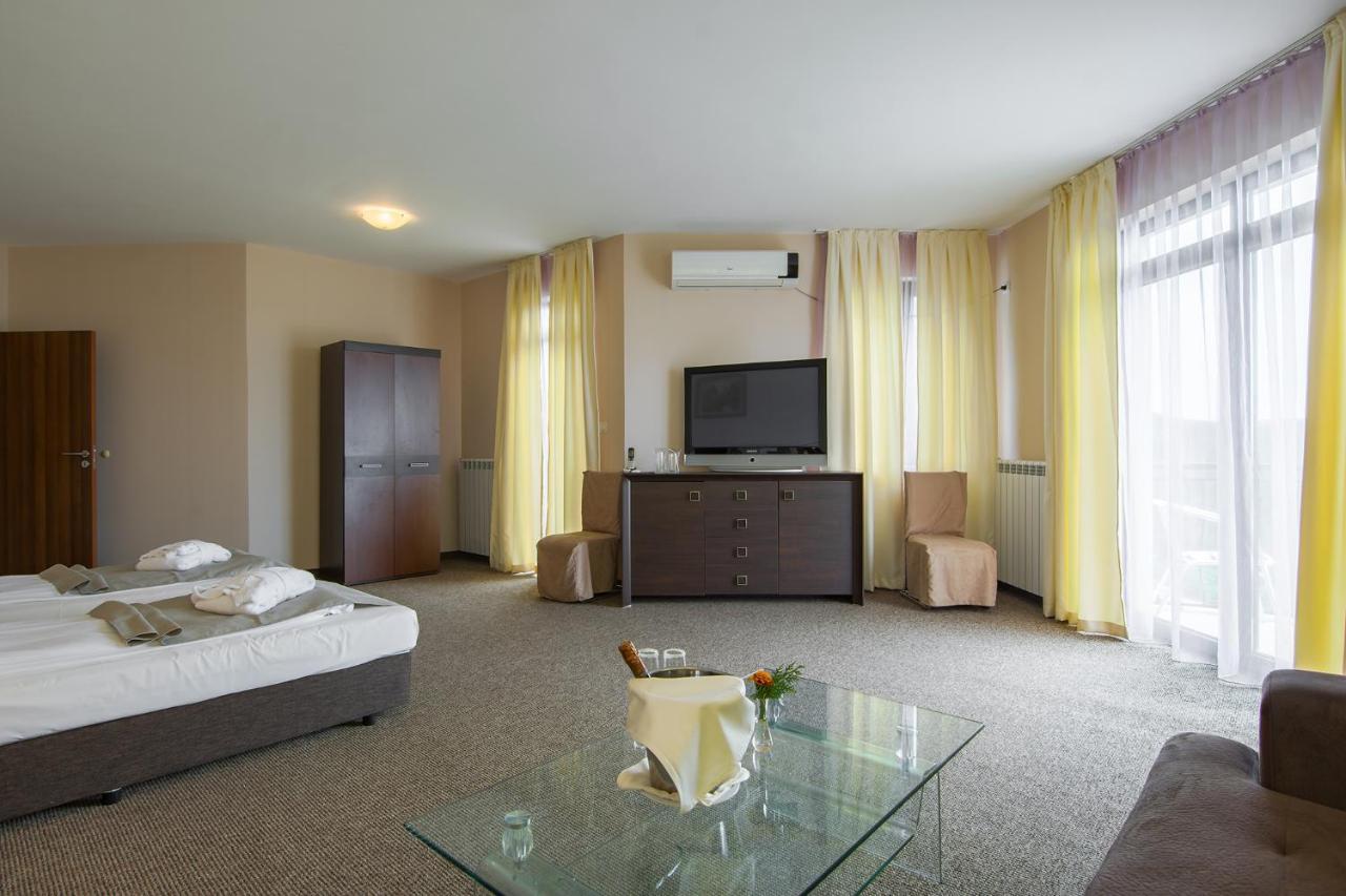 Park Hotel Arbanassi Exterior photo